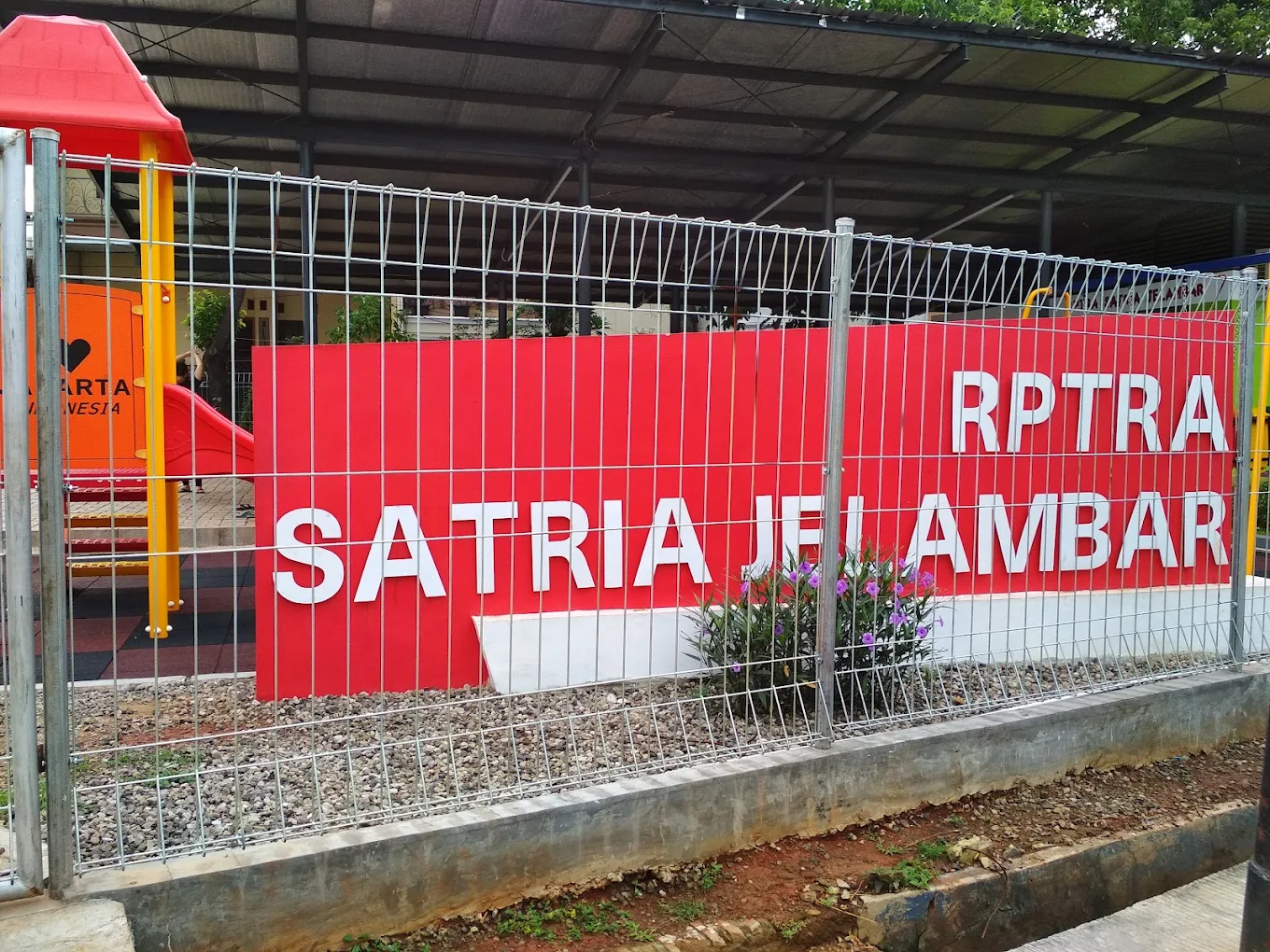Layanan Publik